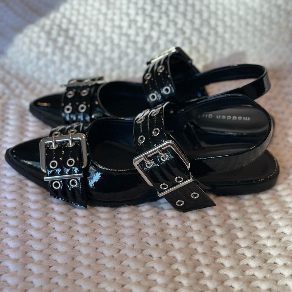 Steve Madden Flats - Picture 3 of 4